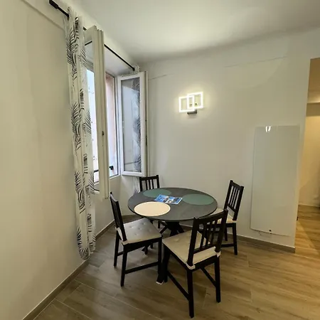 Rempart D'antibes * Antibes